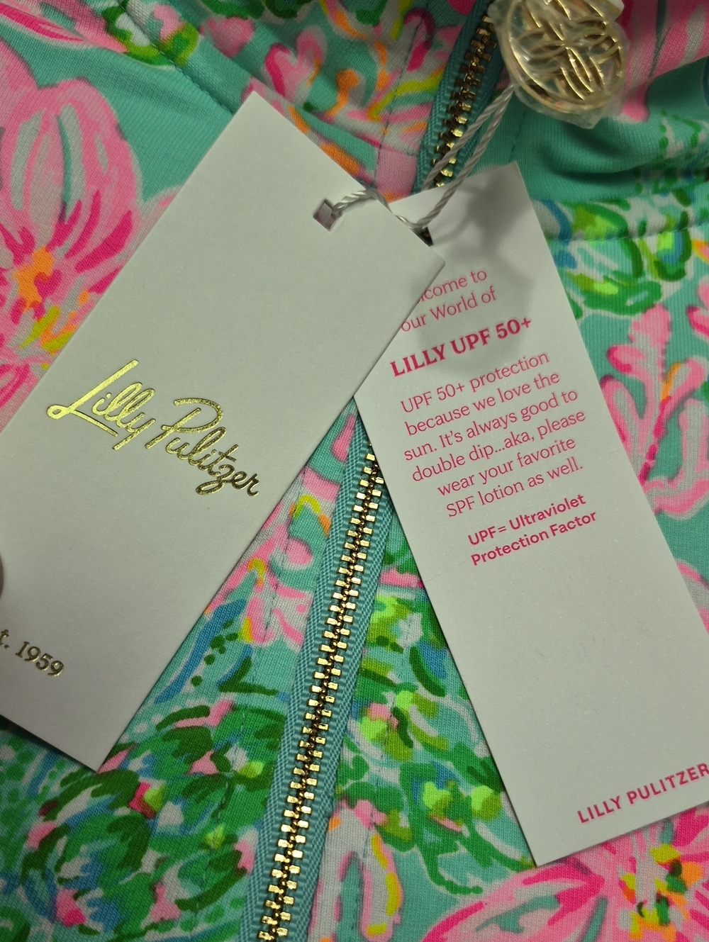 Lilly Pulitzer UPF 50+ Skipper Popover Surf Blue So Shellegant Size Small NWT - Picture 3 of 12